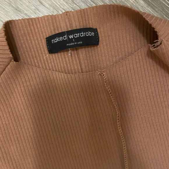 Naked wardrobe get snatched bodysuit - Picture 3 of 3